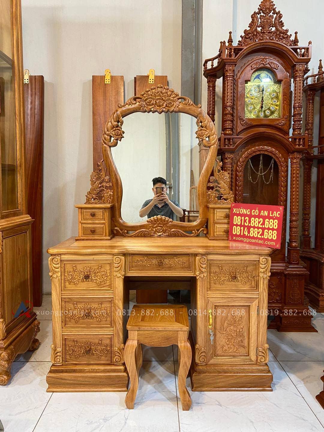 Bàn Trang Điểm Louis Hoa Hồng Gỗ Gõ Đỏ Kích Thước 1m6x1m2 (Chị Mai, Quảng Ninh) 6 bàn trang điểm gỗ gõ