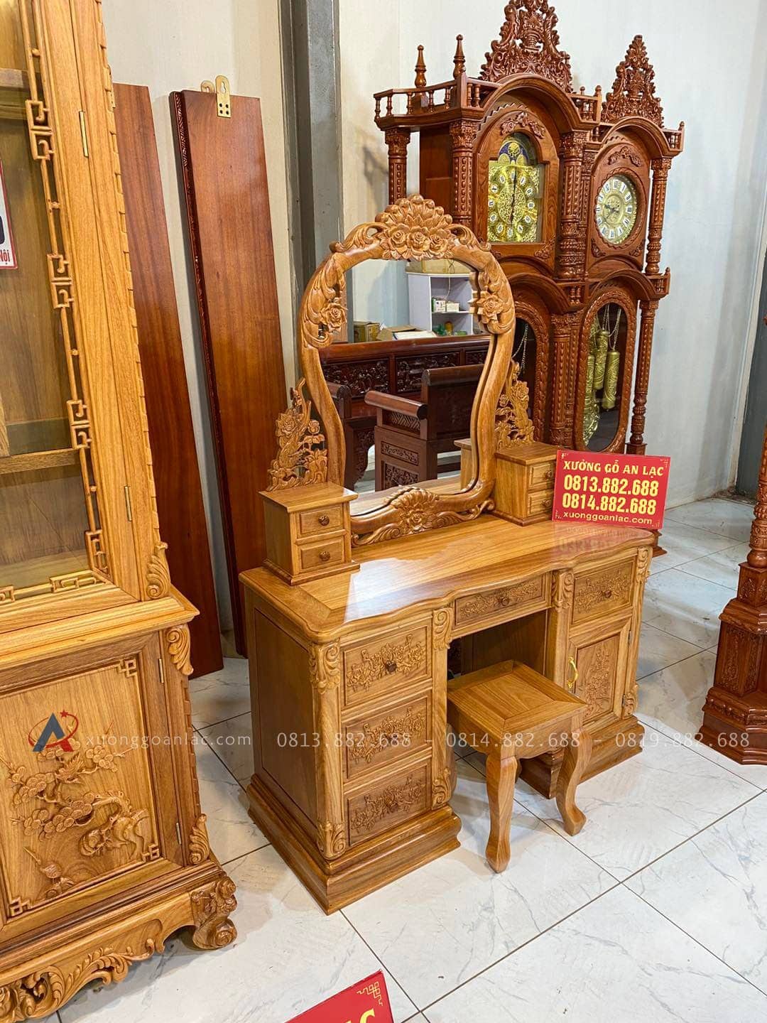 Bàn Trang Điểm Louis Hoa Hồng Gỗ Gõ Đỏ Kích Thước 1m6x1m2 (Chị Mai, Quảng Ninh) 7 bàn phấn louis hoàng gia