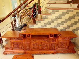 mẫu kệ tivi sừng trâu gỗ hương đá
