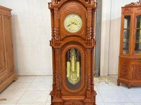 mẫu đồng hồ tứ trụ vát gỗ hương đá hàng tuyển