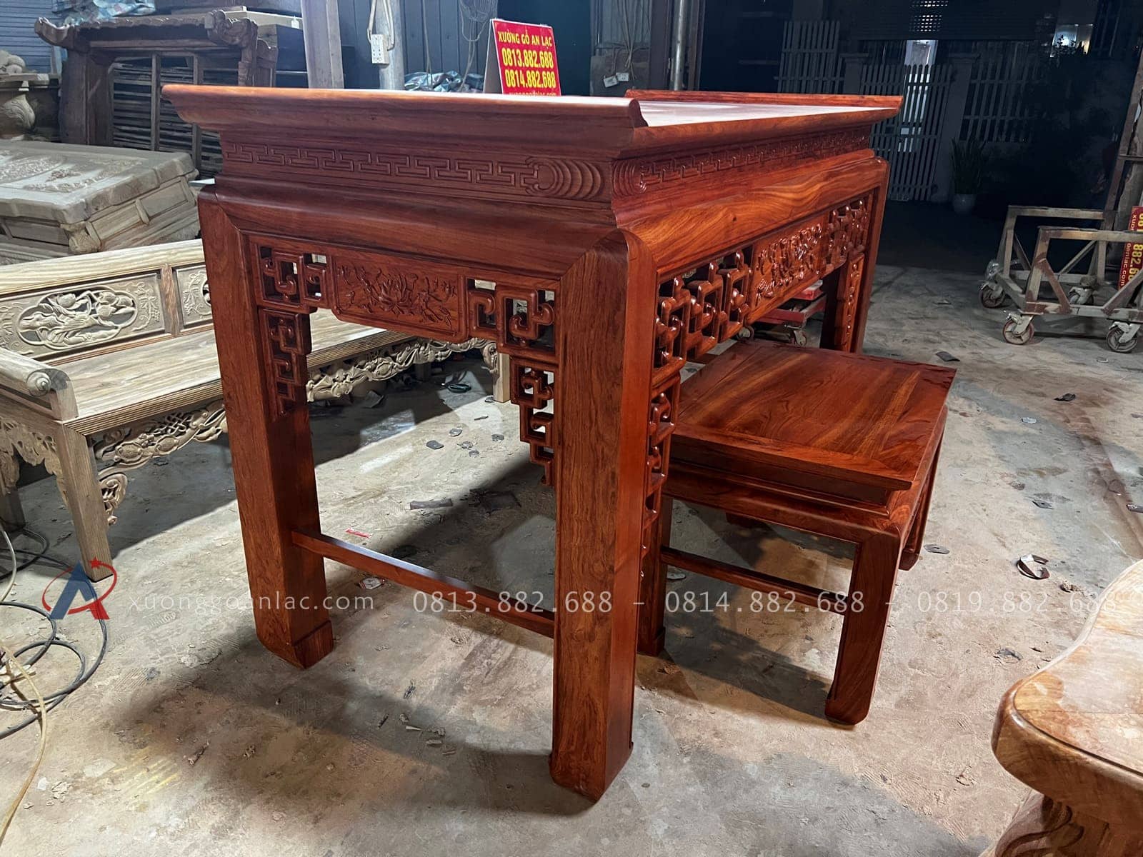 Mẫu án gian đục sen cổ triện 187x97x127cm giao Hà Nam 17 mẫu án gian gỗ hương đá kèm bàn cơm