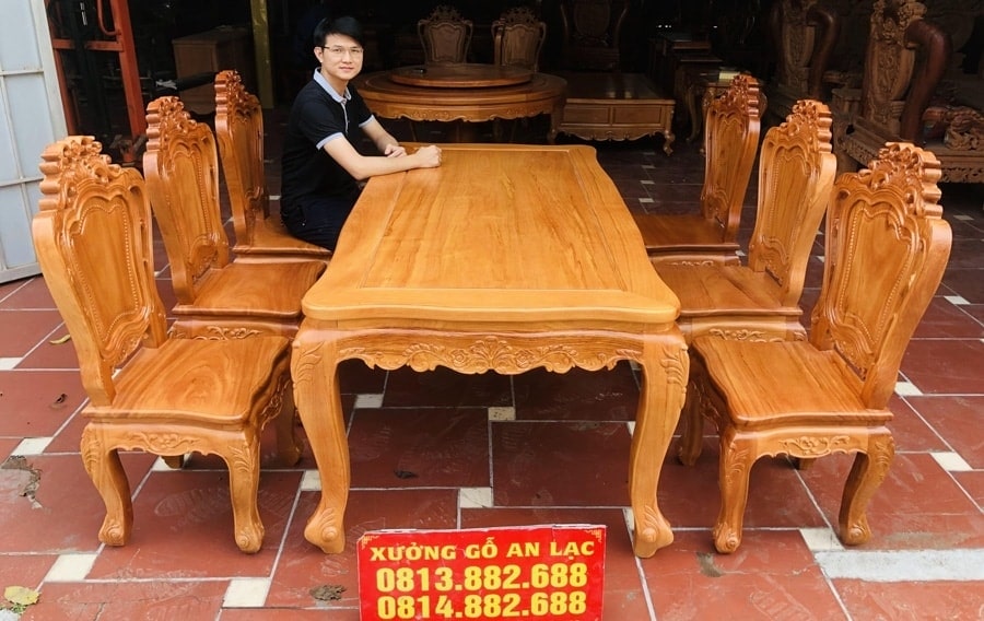 Bàn ăn gỗ gõ đỏ