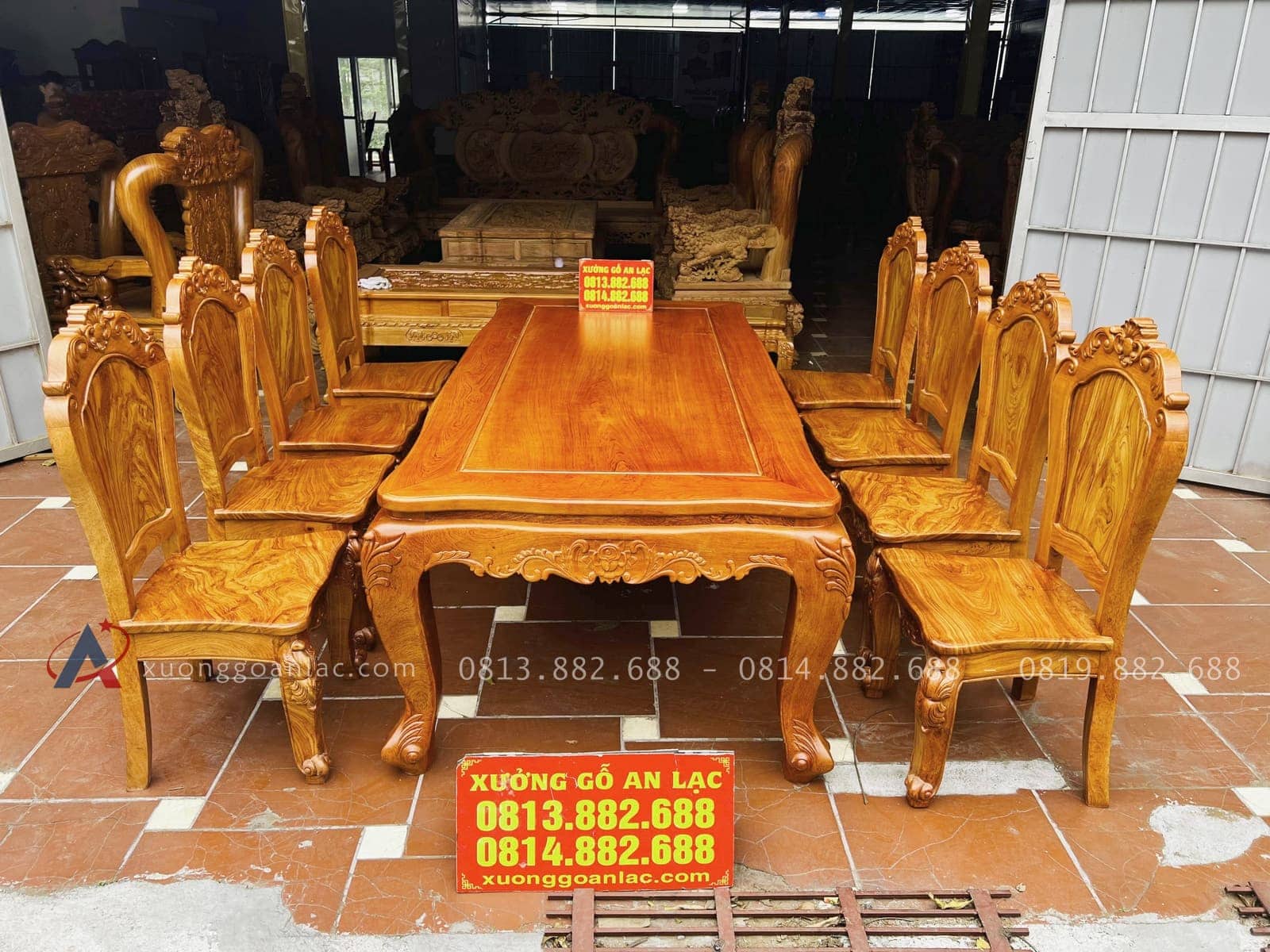 Bộ bàn ăn Louis hoàng gia 8 ghế tuyển gỗ lựa vân gỗ hương đá siêu Vip (Anh Hùng, Nam Định) 16 bàn ăn louis hoàng gia 8 ghế