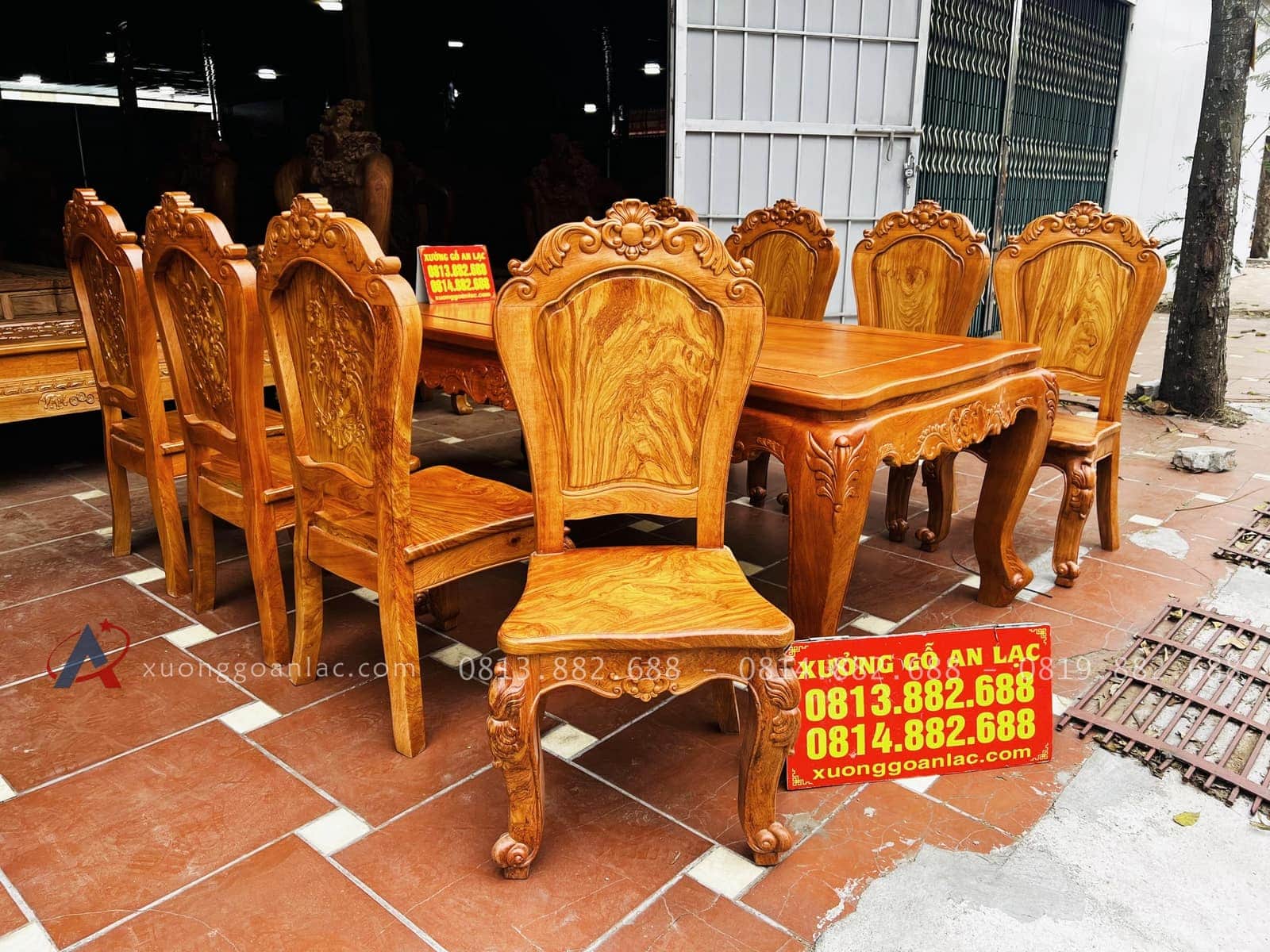 Bộ bàn ăn Louis hoàng gia 8 ghế tuyển gỗ lựa vân gỗ hương đá siêu Vip (Anh Hùng, Nam Định) 20 bàn ăn 8 ghế louis hoàng gia