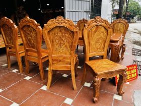 Bộ bàn ăn Louis hoàng gia 8 ghế tuyển gỗ lựa vân gỗ hương đá siêu Vip (Anh Hùng, Nam Định) 13 2 mặt trước sau của ghế louis hoàng gia
