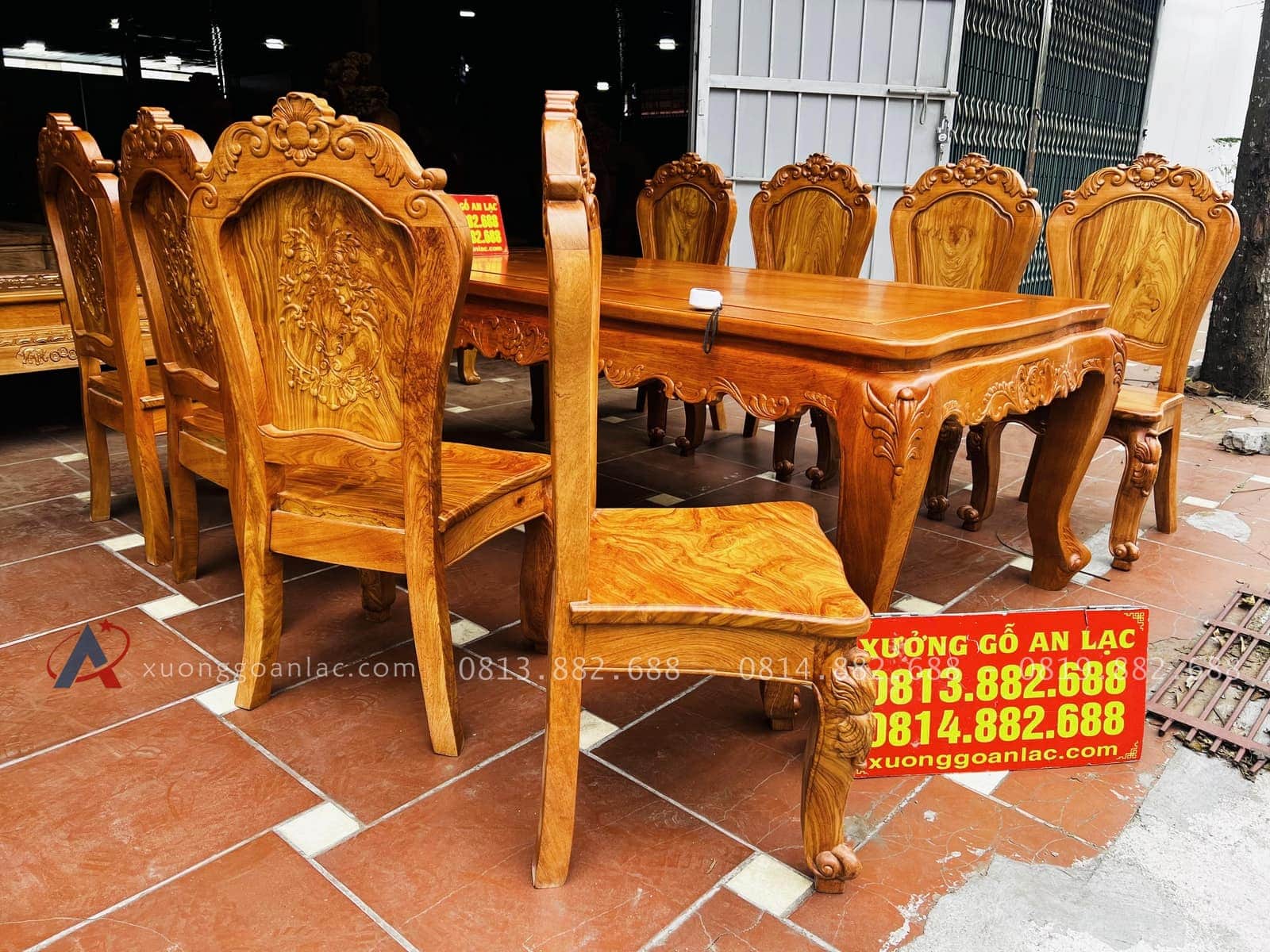 Bộ bàn ăn Louis hoàng gia 8 ghế tuyển gỗ lựa vân gỗ hương đá siêu Vip (Anh Hùng, Nam Định) 22 góc nghiêng của ghế ăn louis