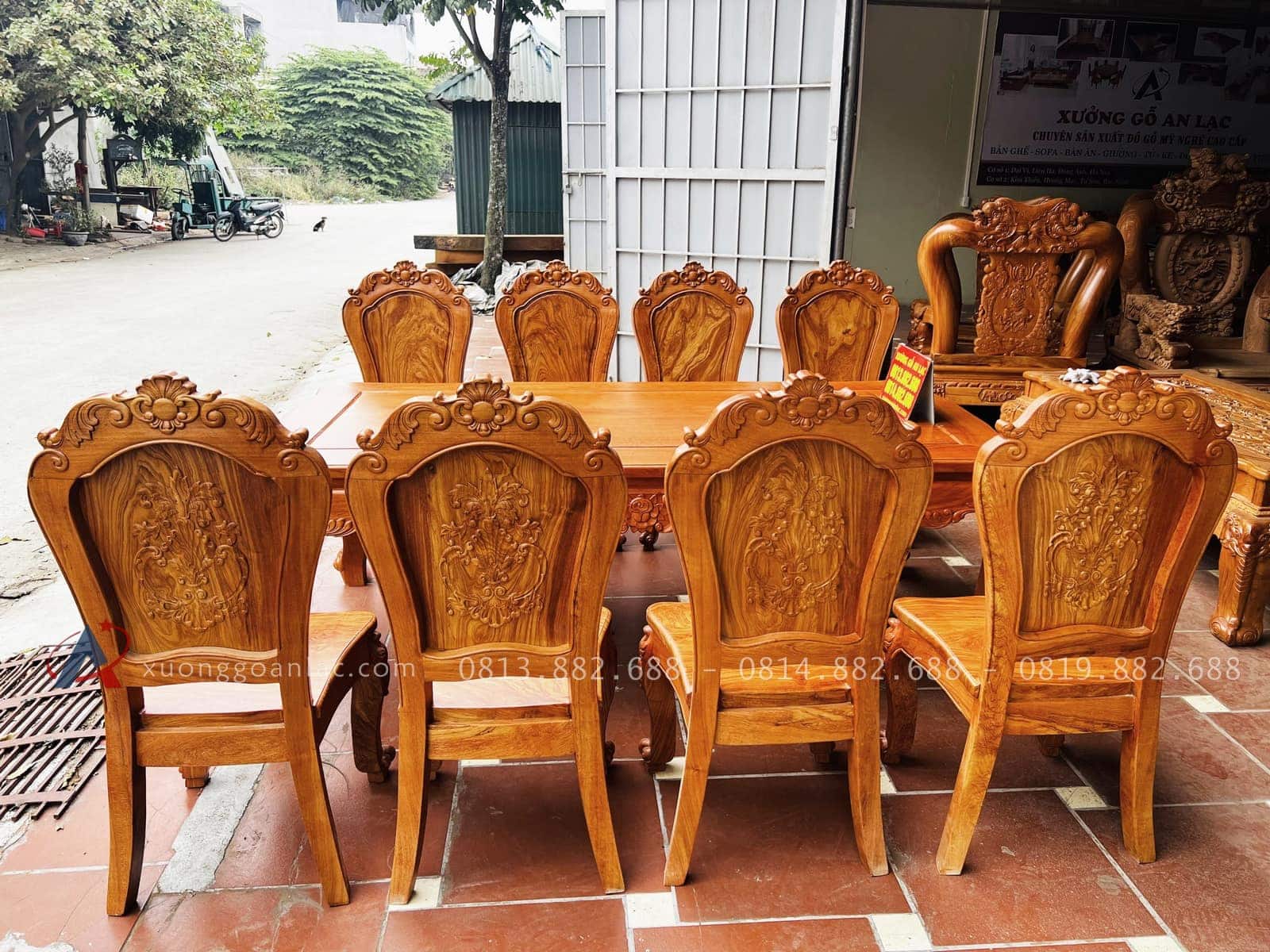 Bộ bàn ăn Louis hoàng gia 8 ghế tuyển gỗ lựa vân gỗ hương đá siêu Vip (Anh Hùng, Nam Định) 23 bàn ăn 8 ghế louis hoàng gia