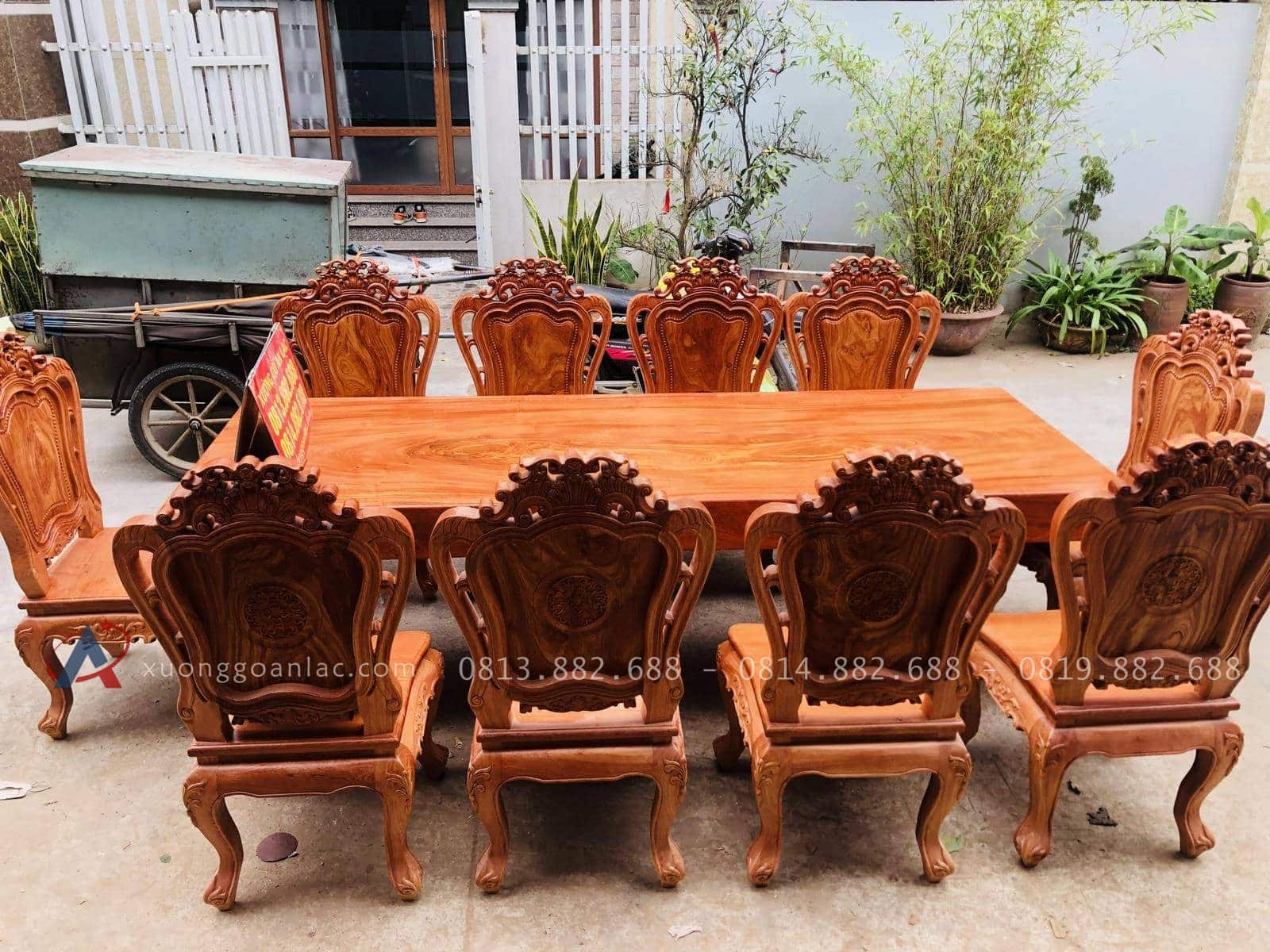 Siêu phẩm bàn ăn nguyên khối 2m5 và 10 ghế louis đục hai mặt gỗ hương đá (Chị Thuận, Hải Dương) 29 bộ bàn ghế ăn 10 ghế
