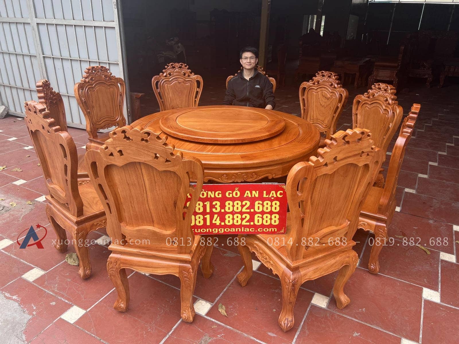 Bộ bàn ăn tròn mâm xoay 10 ghế louis gỗ gõ đỏ (Cô Vinh, Hà Nội) 18 bàn ăn tròn mâm xoay 10 ghế gỗ gõ đỏ