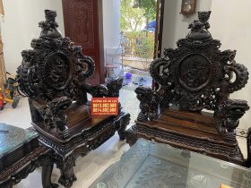 ghế rồng đỉnh gỗ mun hàng đục tay