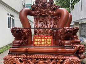 quá trình vận chuyển bàn ghế