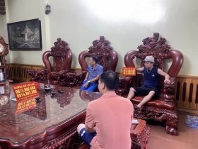 mẫu bàn ghế gỗ hương đỏ Lào