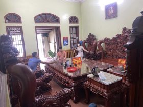 bộ bàn ghế nghê bảo đỉnh 10 món vô cùng hoành tráng