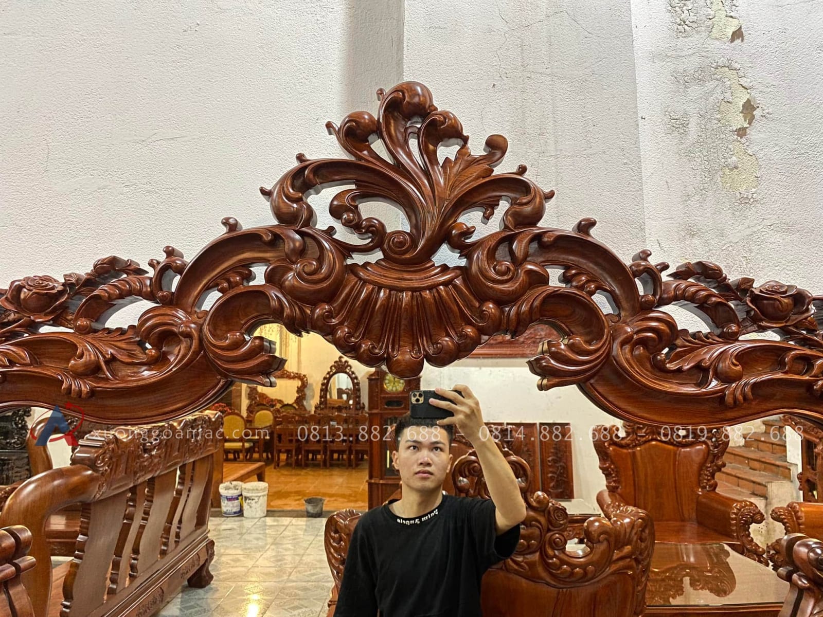 Bàn Giao Bàn Trang Điểm Hoàng Gia Về Với Chị Ngọc, Bắc Ninh 17 Đỉnh gương đục hoa lá tây tinh xảo