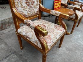 tay ghế putin gỗ gõ đỏ