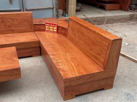 vách ghế đóng hộp bề thế