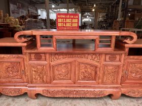 Kệ tivi sừng trâu gỗ hương đá 2m17 (Chú Hòa, Phú Thọ) 12 mặt kệ tạo hình sừng trâu lạ mắt