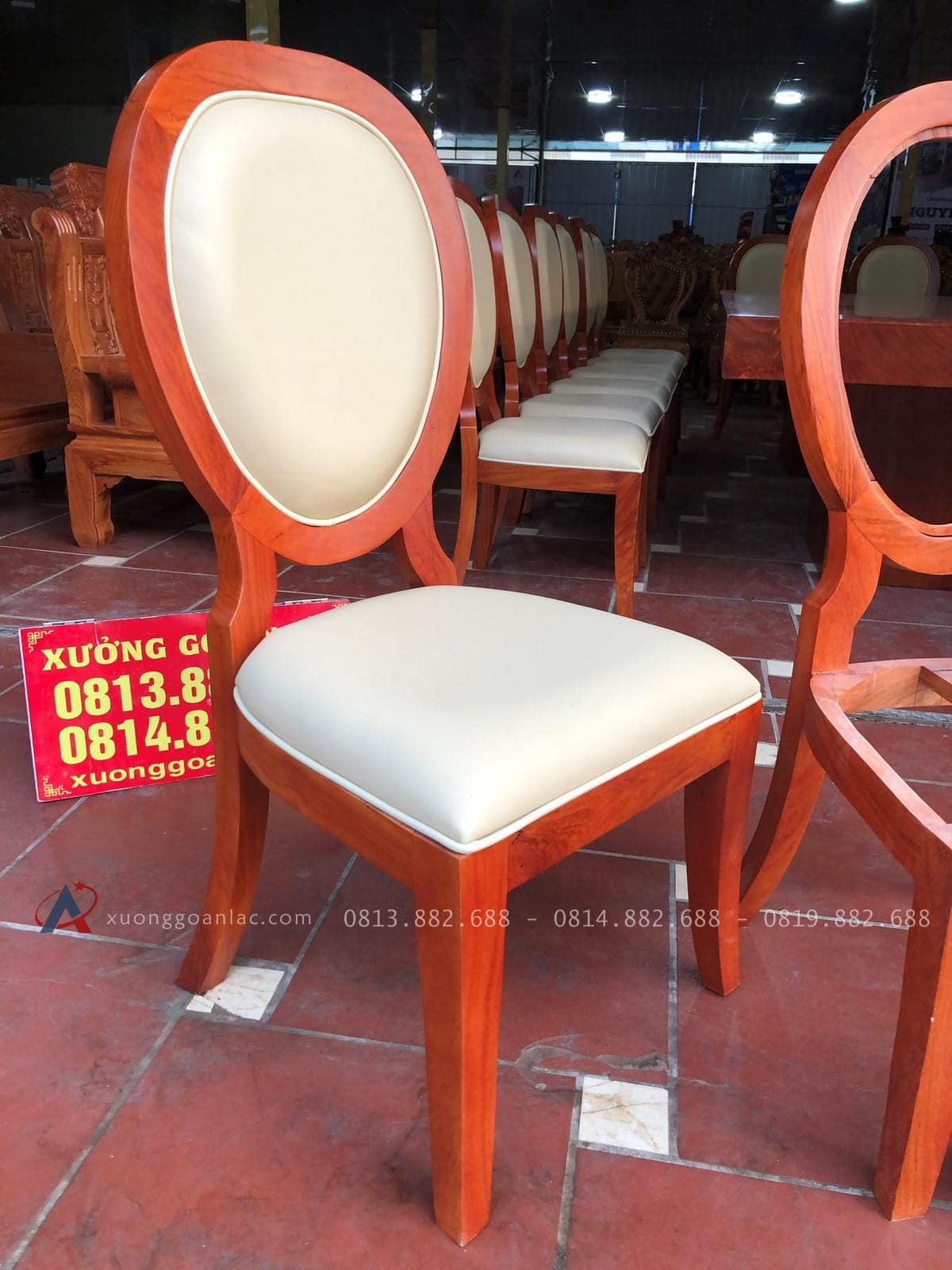 Mẫu ghế giọt lệ gỗ gõ đỏ bọc đệm da cao cấp AL-GA16 26 ghế ngồi bọc da sang trọng