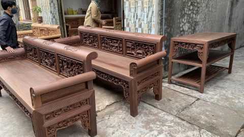 ghế trường kỷ đục tích tam quốc chân 11 chỉ hàng đục tay