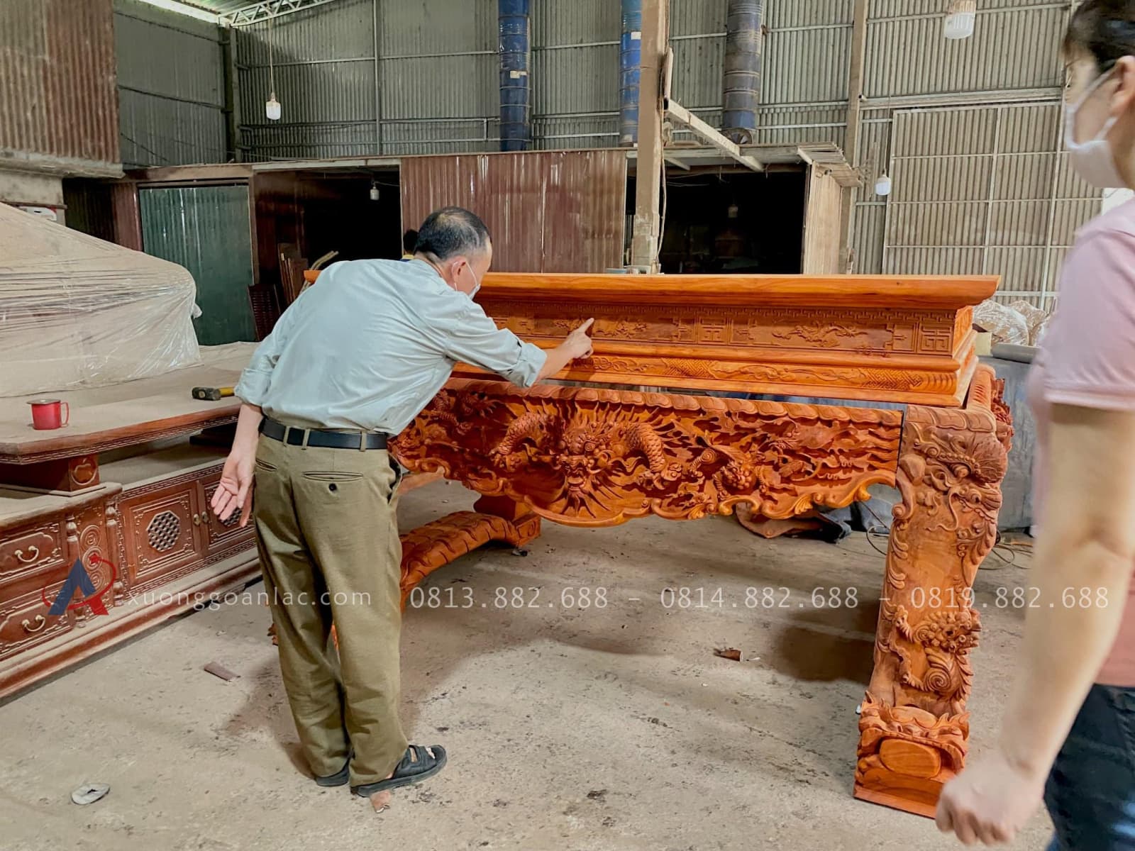 Mẫu Sập Thờ Tứ Linh Chân 26 Gỗ Gụ (Bác Vinh - Bình Dương) 15 sập thờ gỗ tự nhiên cao cấp