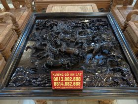 tranh mã đáo thành công gỗ mun hoa