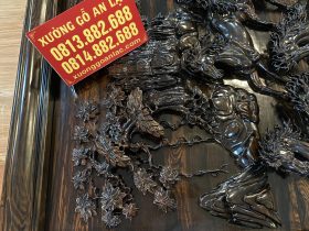 các chi tiết đục phong cảnh trên tranh mã đáo