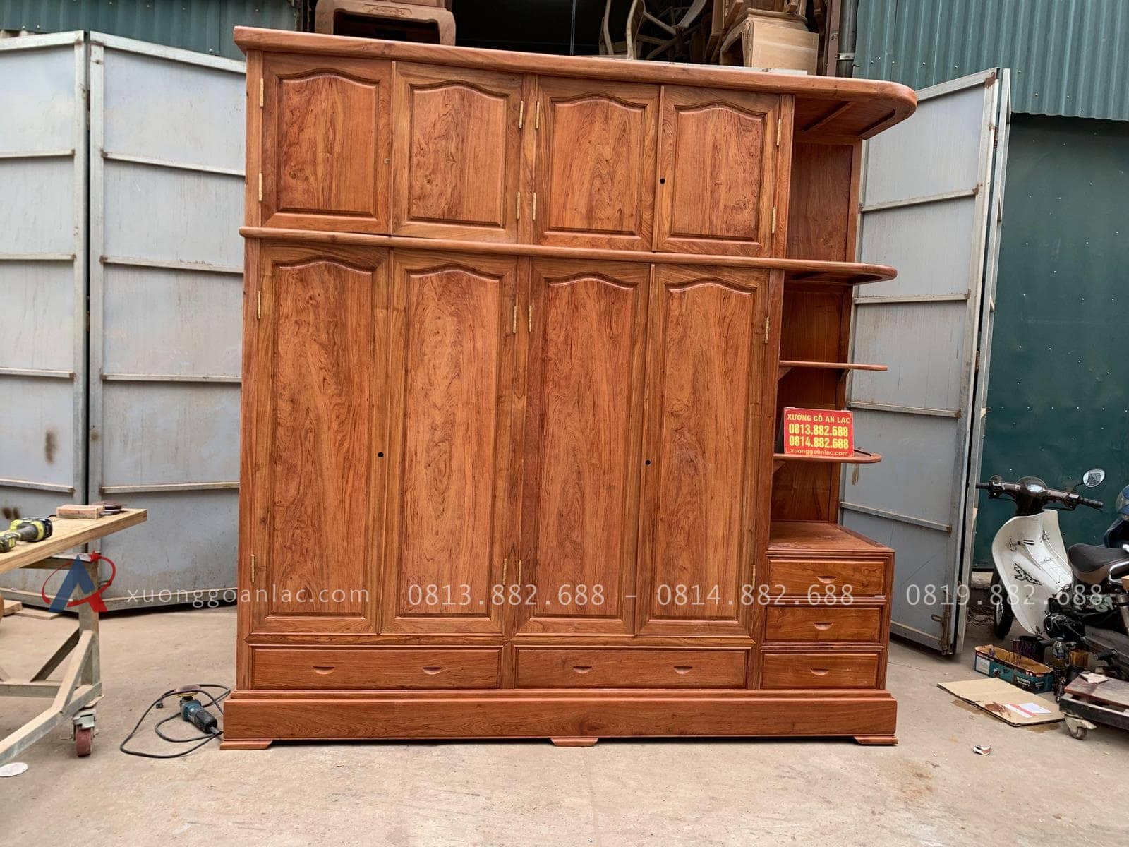 Tủ quần áo gỗ hương đá kích thước 3m x 3m 15 tủ quần áo 2 tầng 4 buồng 8 cánh rộng rãi