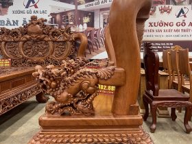 Mặt bên ghế đơn, tay tỳ hưu siêu vip