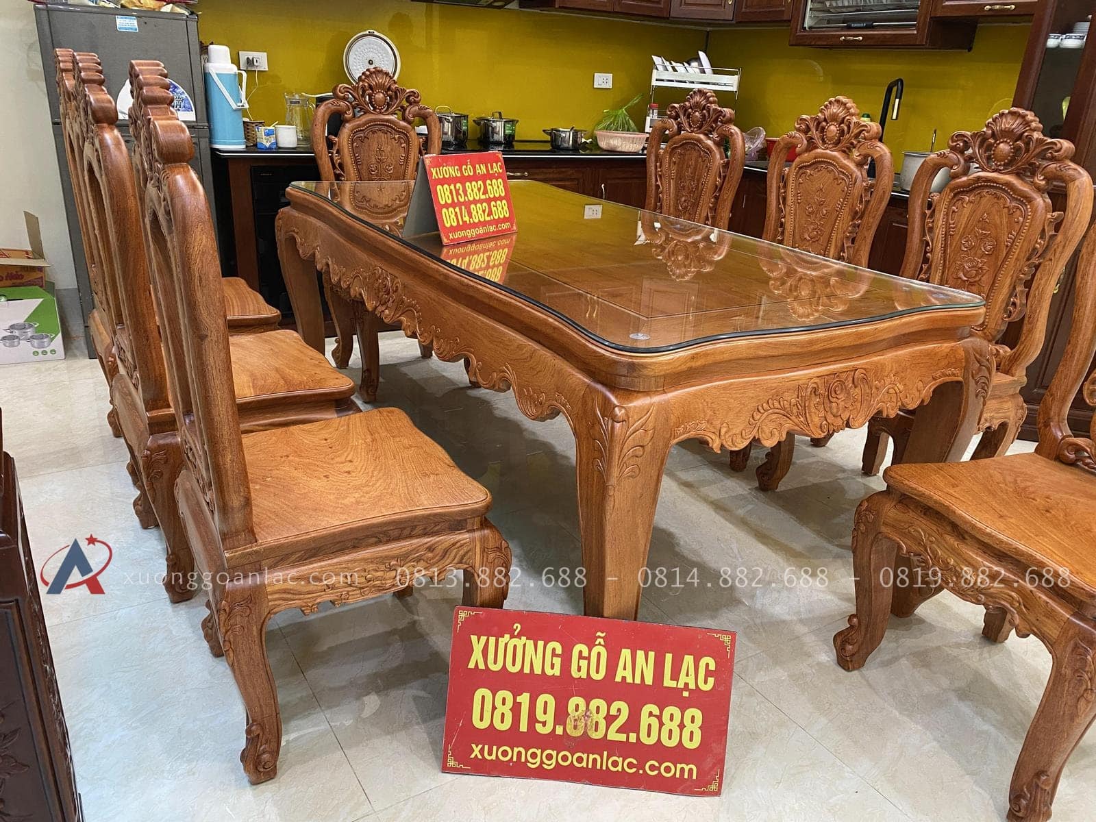 Bộ bàn ăn hoàng gia 8 ghế hồng hạt đục 2 mặt gỗ hương đá hàng Vip (Anh Nghị, Hà Nam) 29 bàn ghế ăn gỗ hương đá siêu vân