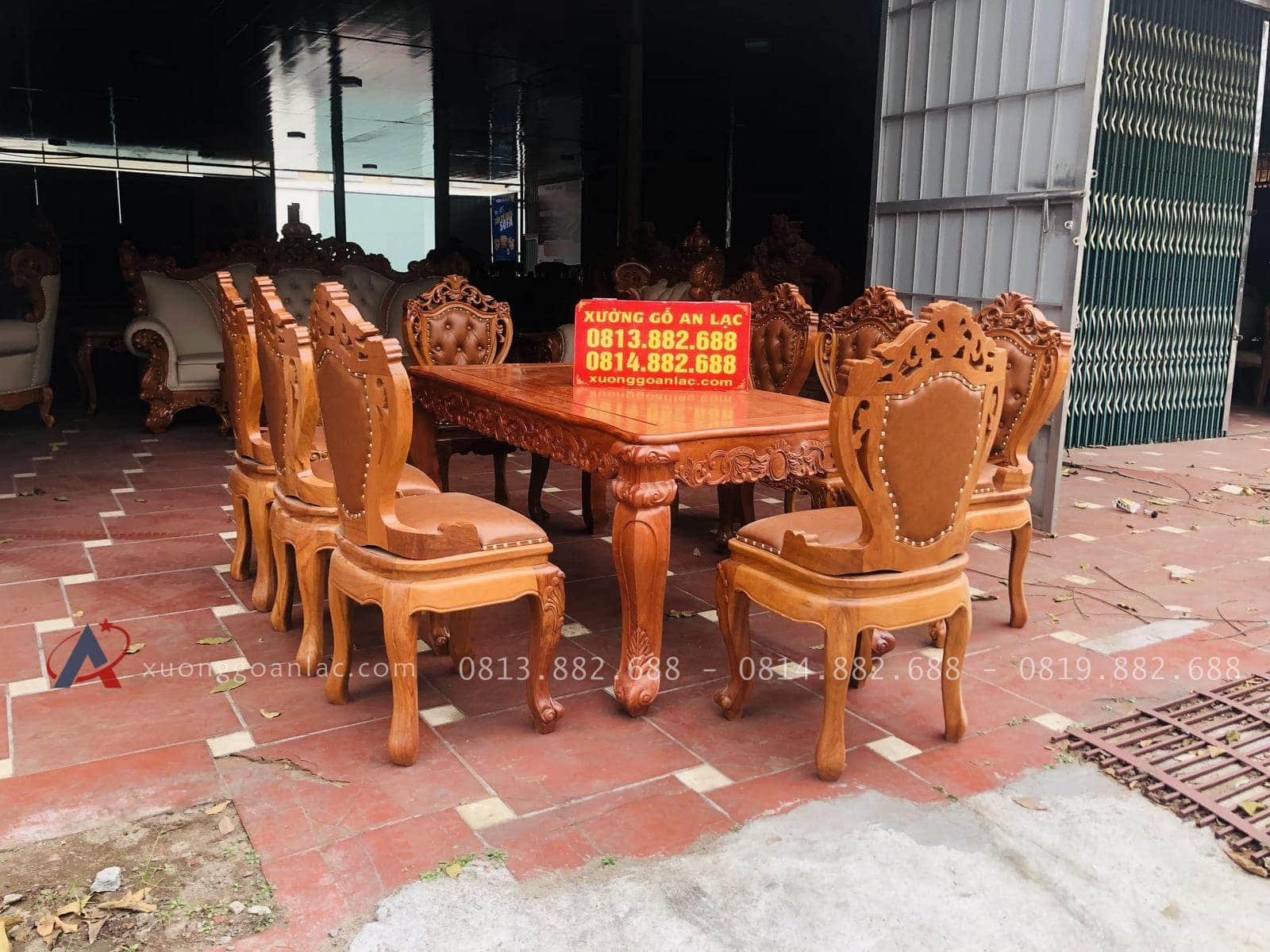 Bộ bàn ăn hoàng gia 8 ghế louis bọc đệm gỗ hương đá (Chú Cơ, Gia Lai) 17 Bộ bàn ăn 8 ghế louis