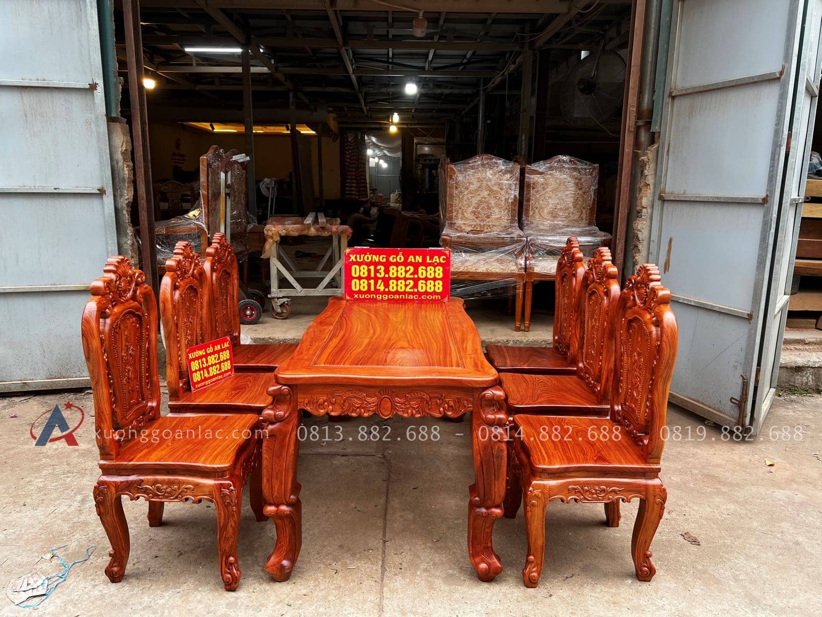 Bộ bàn ăn hoàng gia gỗ hương đá K4V2 6 ghế hồng hạt (Chị Liễu, Vĩnh Phúc) 22 bàn ăn hoàng gia 6 ghế hồng hạt gỗ hương đá