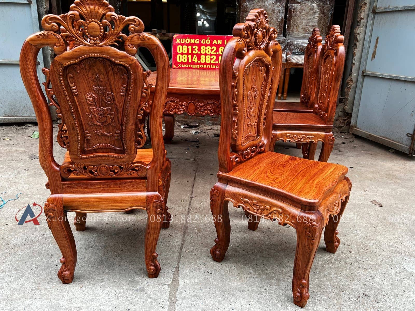 Bộ bàn ăn hoàng gia gỗ hương đá K4V2 6 ghế hồng hạt (Chị Liễu, Vĩnh Phúc) 29 mẫu ghế louis hoàng gia đục tay