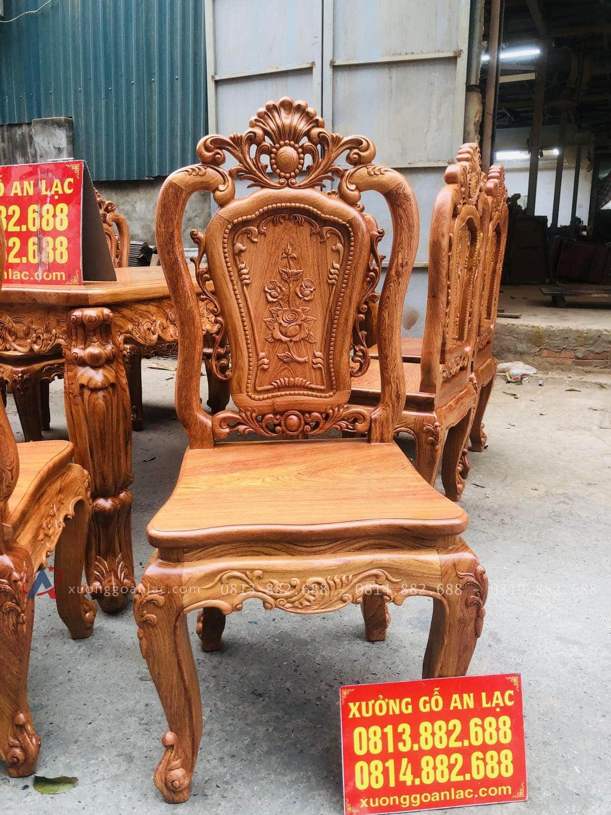 Bộ bàn ăn hoàng gia hương đá 8 ghế hồng hạt (Chị Ngân, Cao Bằng) 22 vách ghế đục họa tiết tinh xảo