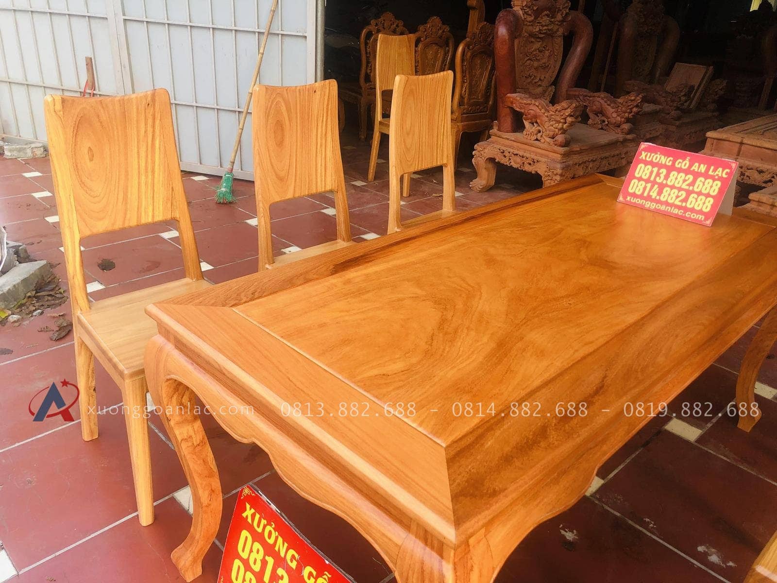 Bộ bàn ăn louis 6 ghế hiện đại gỗ gõ đỏ cao cấp (Anh Chiến,Cao Bằng) 21 mặt bàn ăn gỗ gõ đỏ