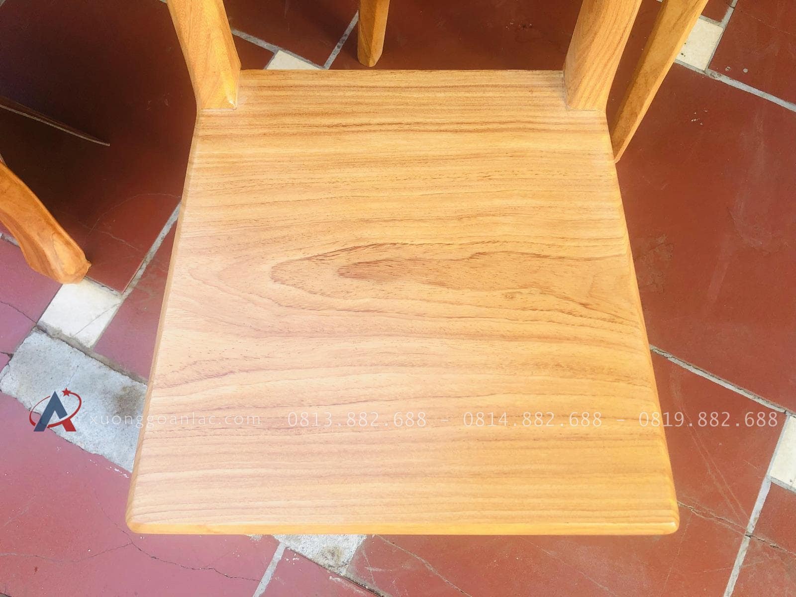 Bộ bàn ăn louis 6 ghế hiện đại gỗ gõ đỏ cao cấp (Anh Chiến,Cao Bằng) 24 mặt ngồi ghế ăn