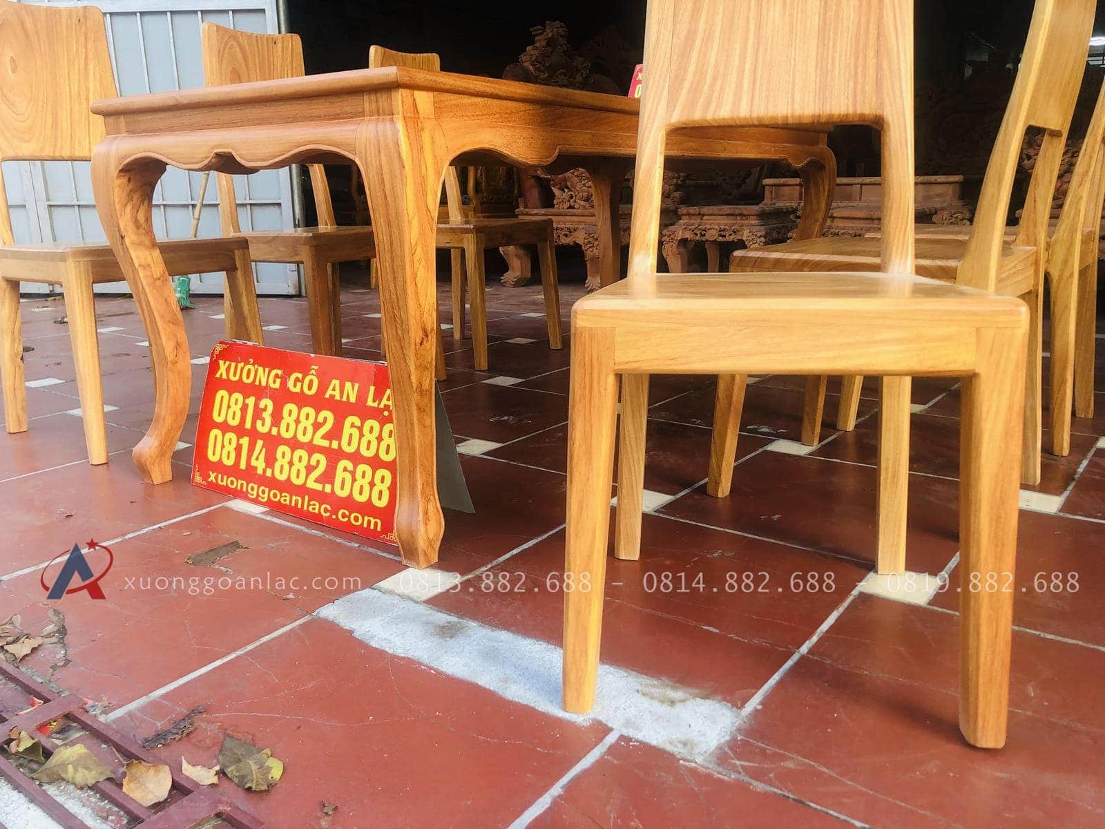 Bộ bàn ăn louis 6 ghế hiện đại gỗ gõ đỏ cao cấp (Anh Chiến,Cao Bằng) 26 hệ chân ghế thon nhẹ nhàng