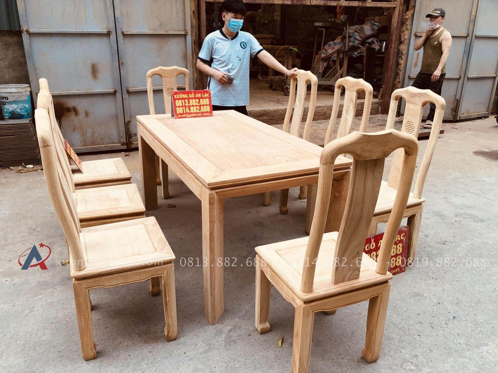 Bộ bàn ăn mới chữ thọ 8 ghế gỗ gõ đỏ hoàn thiện mộc (Chị Mỹ, Hải Dương) 22 bàn ăn mới chữ thọ 8 ghế gỗ gõ đỏ