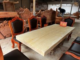Bộ bàn ăn nguyên khối và 8 ghế hoa hồng bọc đệm gỗ hương đá (Chị Linh, Phú Thọ) 12 mặt bàn nguyên khối gỗ hương đá