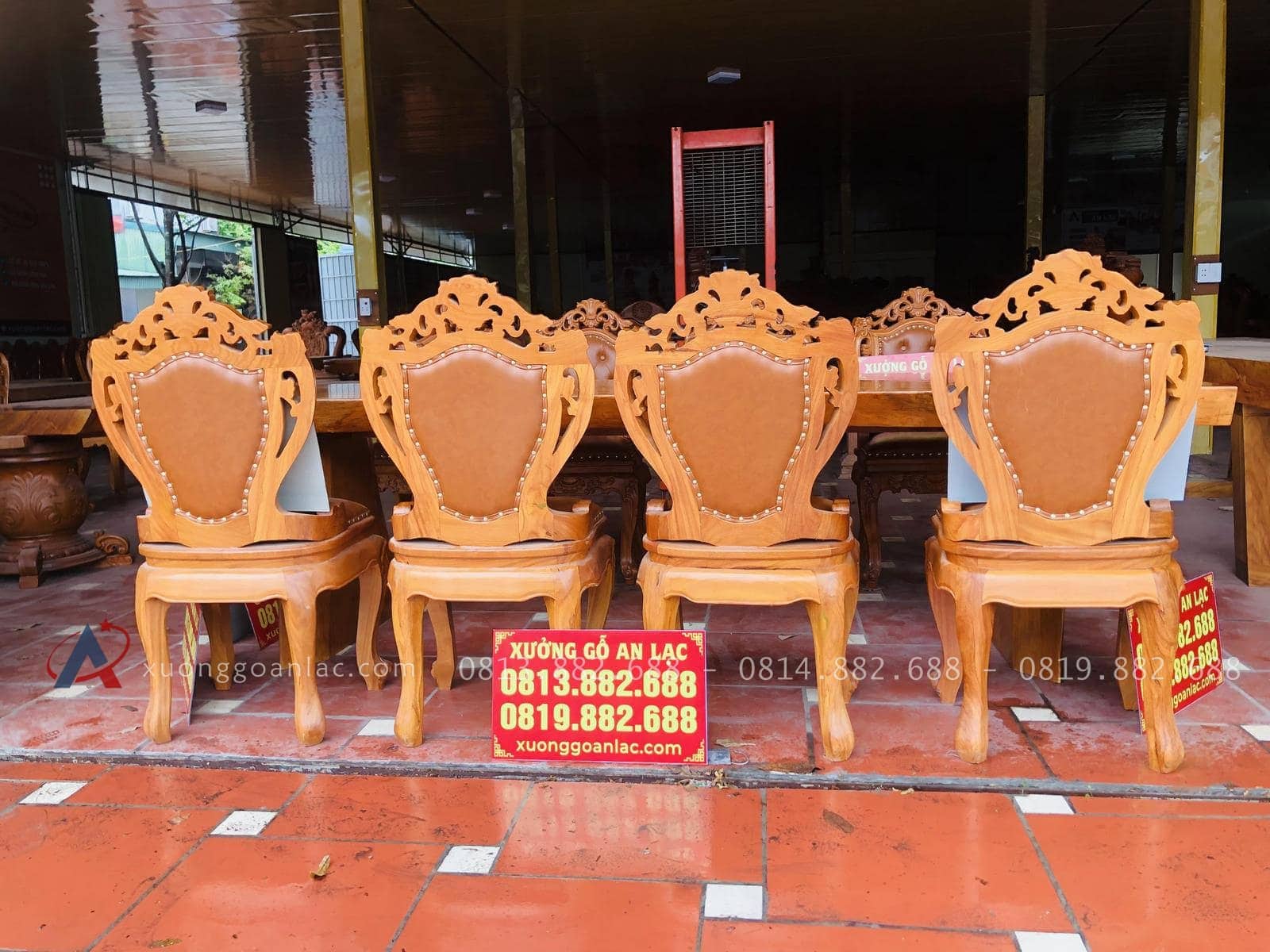 Siêu phẩm bàn ăn nguyên khối gỗ cẩm đá 8 ghế louis có tay bọc đệm gỗ gõ đỏ (Anh Dân, Thanh Hóa) 26 bộ bàn ghế ăn phong cách hoàng gia tân cổ điển