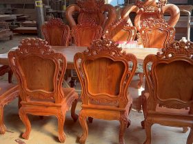 Bộ bàn ăn nguyên khối gỗ hương đá 10 ghế louis hoàng gia (Anh Minh, Hà Nội) 9 bàn ăn 10 ghế đục 2 mặt