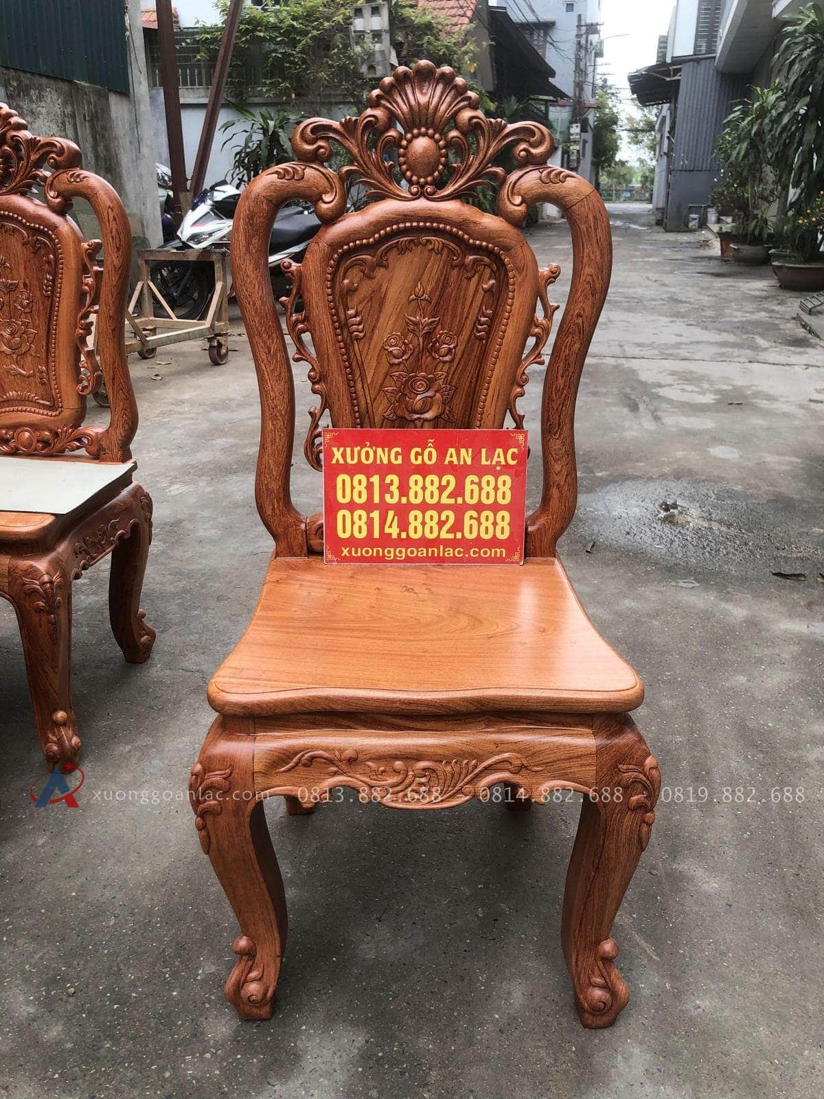 Bộ bàn ghế ăn gỗ hương đá và 8 ghế hồng hạt đục 2 mặt (Chị Nhung, Hà Nam) 27 ghế louis hoàng gia không tay