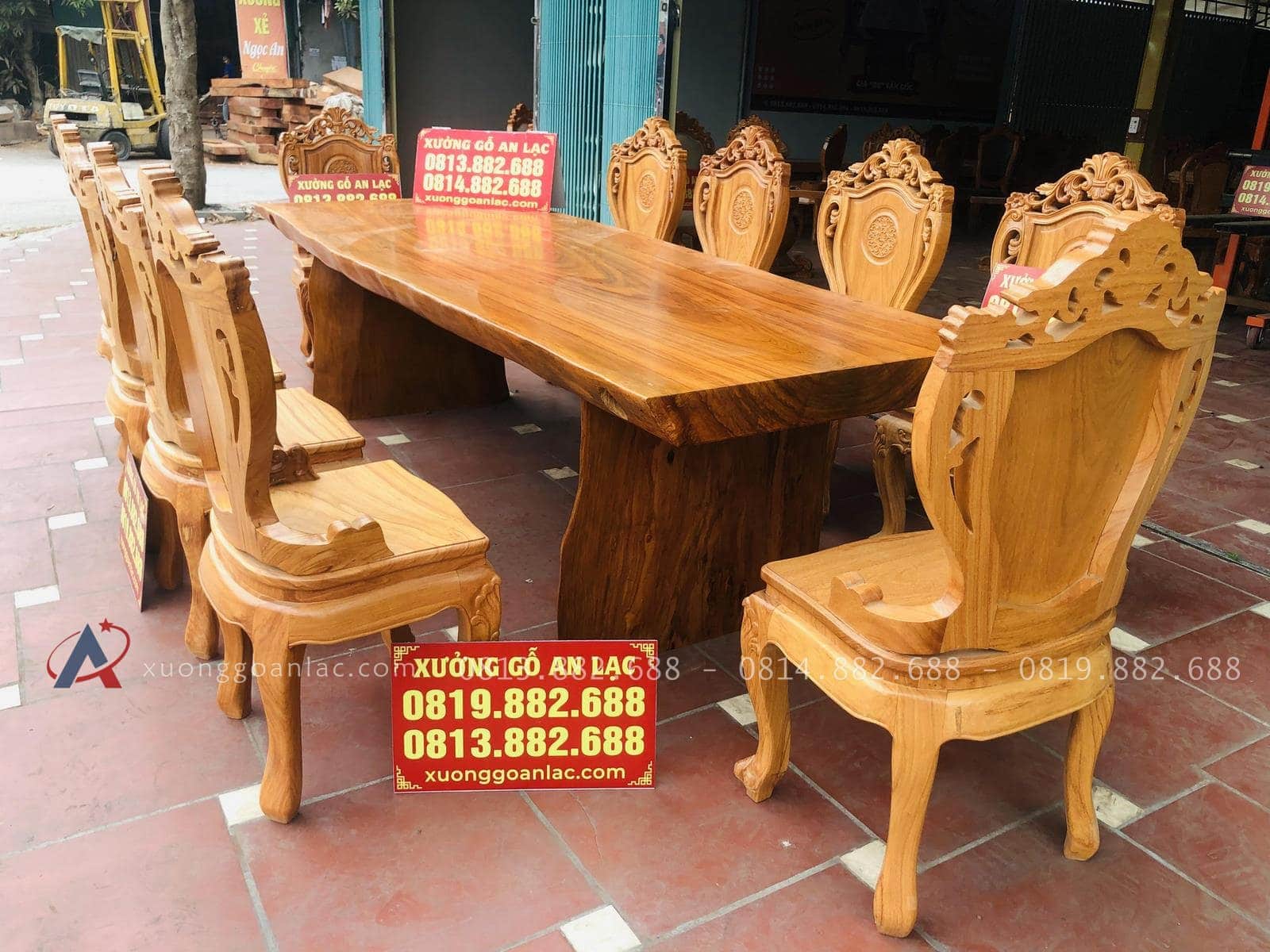 Bộ bàn ghế ăn nguyên khối gỗ cẩm đá 10 ghế louis có tay gỗ gõ đỏ (Anh Lâm, Hòa Bình) 32 bộ bàn ghế ăn gỗ tự nhiên cao cấp