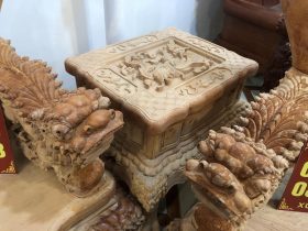 đôn kẹp gỗ hương đá mặt đục rồng phượng