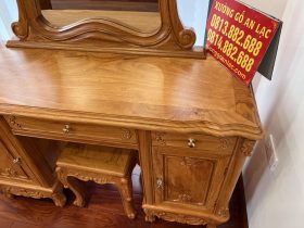 Bàn giao mẫu bàn phấn hoa lá tây cho chị Nhung ở Hưng Yên 13 mặt bàn phấn gỗ gõ đỏ