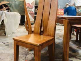 Bộ bàn ăn 6 ghế phong cách hiện đại gỗ gõ đỏ (Anh Đồng, Bình Dương) 17 lưng ghế thiết kế hơi nghiêng cong