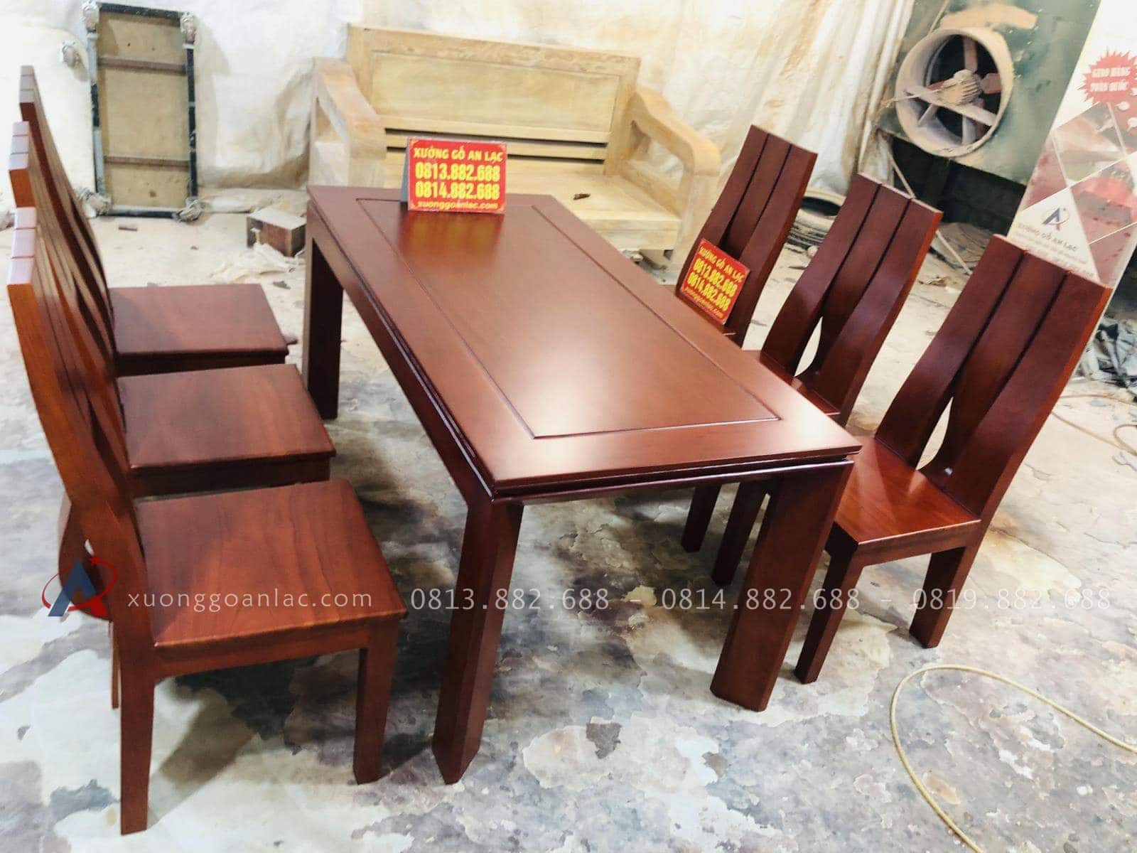 Bộ bàn ăn mẫu mới 6 ghế gỗ gõ đỏ phong cách hiện đại (Chú Sâm, Cao Bằng) 20 bộ bàn ăn gỗ gõ đỏ 6 ghế phong cách hiện đại