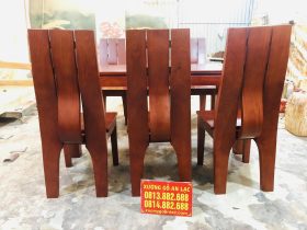 Bộ bàn ăn mẫu mới 6 ghế gỗ gõ đỏ phong cách hiện đại (Chú Sâm, Cao Bằng) 19 mặt lưng của ghế ngồi hiện đại