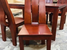 Bộ bàn ăn mẫu mới 6 ghế gỗ gõ đỏ phong cách hiện đại (Chú Sâm, Cao Bằng) 16 ghế ăn gỗ gõ đỏ cao cấp