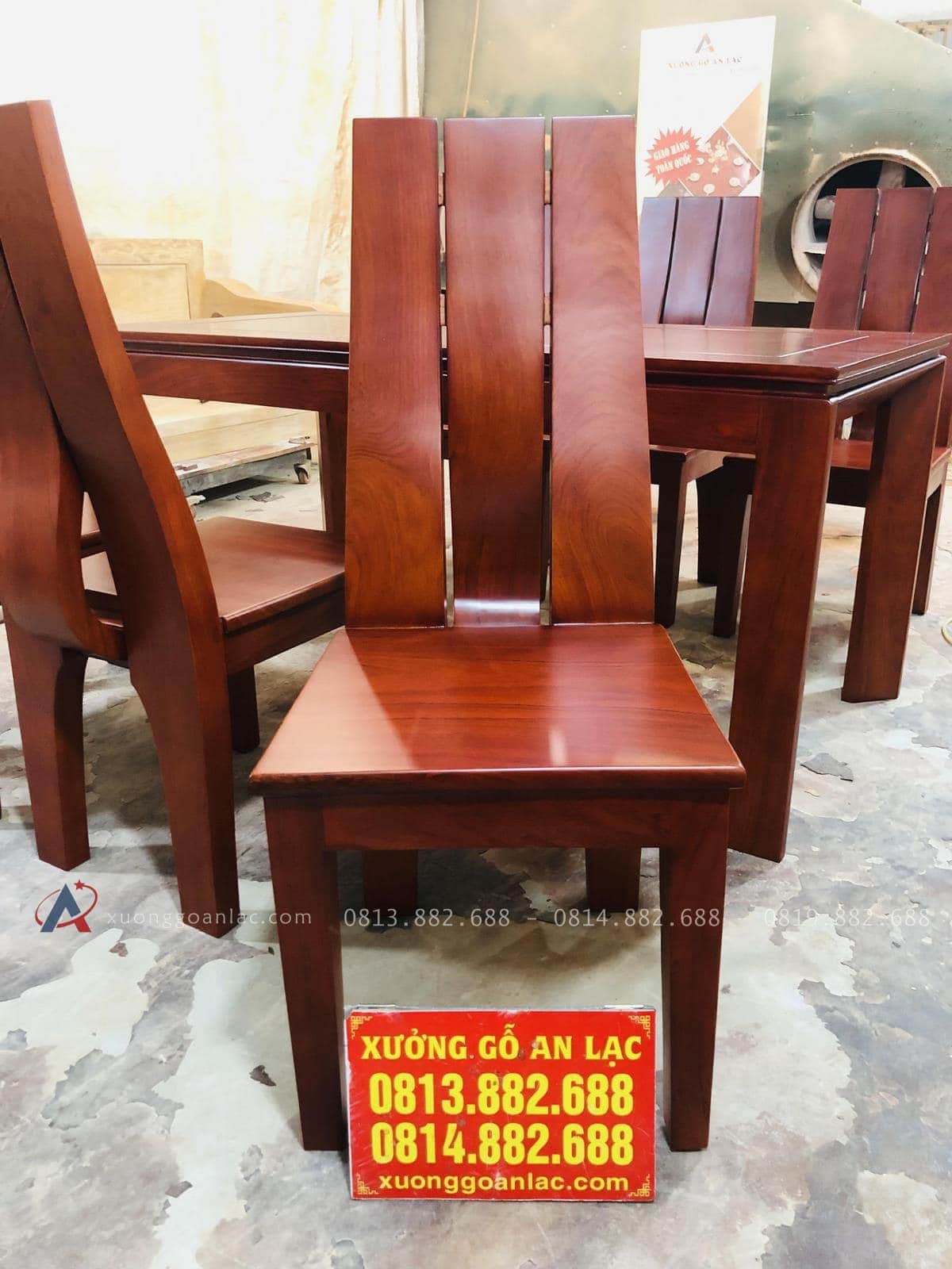 Bộ bàn ăn mẫu mới 6 ghế gỗ gõ đỏ phong cách hiện đại (Chú Sâm, Cao Bằng) 26 ghế ăn gỗ gõ đỏ cao cấp