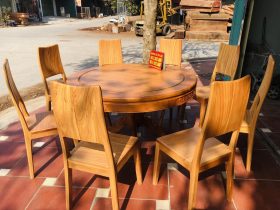 Bộ bàn ăn tròn 1m37 và 8 ghế hiện đại gỗ gõ đỏ (Anh Quân, Thái Bình) 10 mẫu bàn ăn hiện đại gỗ gõ đỏ